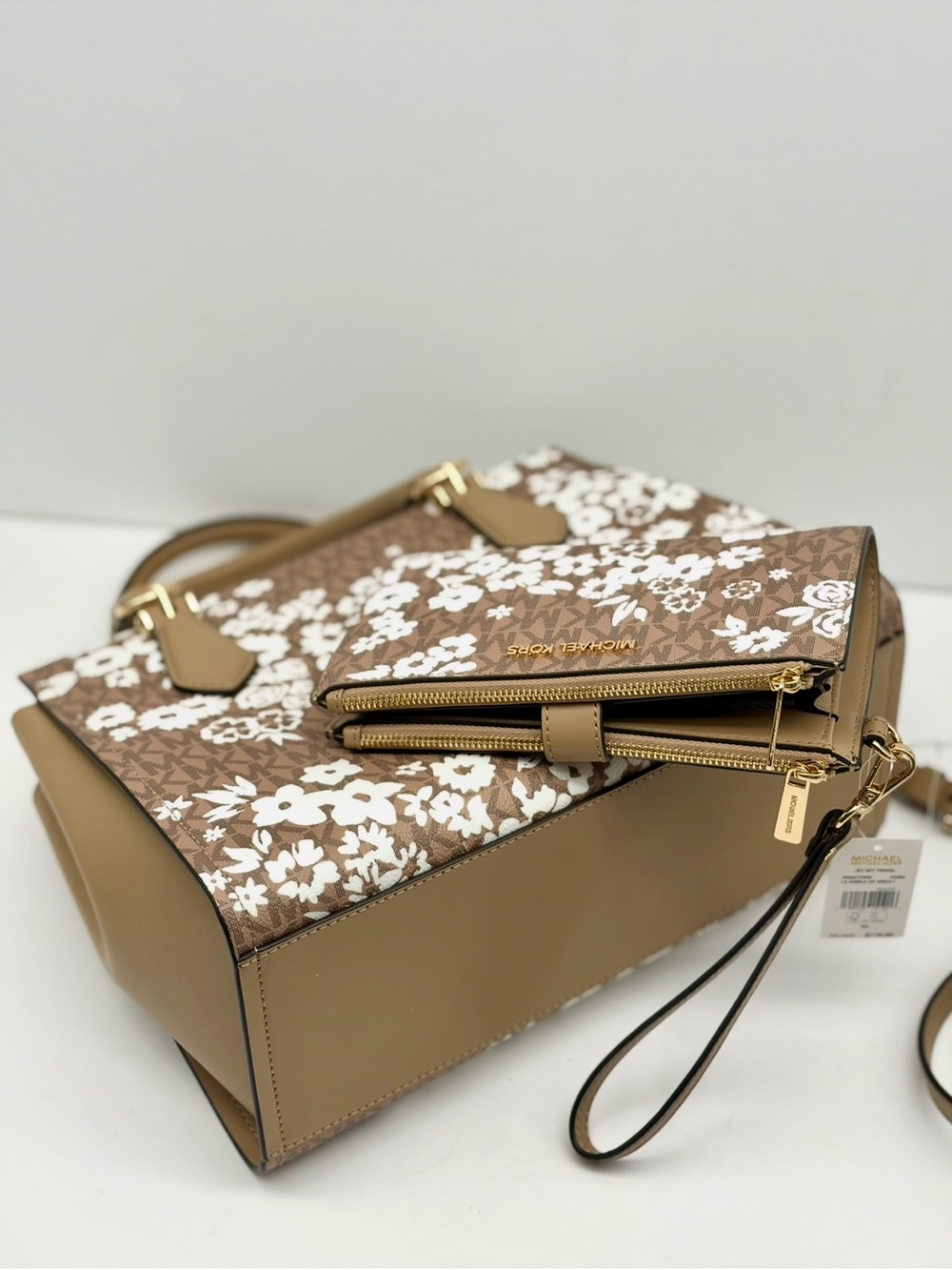 Michael Kors Navy and White Floral Satchel Crossbody and Wallet Set - Picture 11 of 14